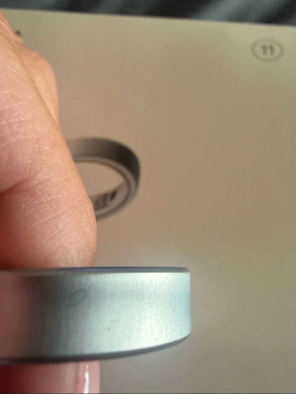 Oura Smart Ring 4 - Brushed Silver Finish